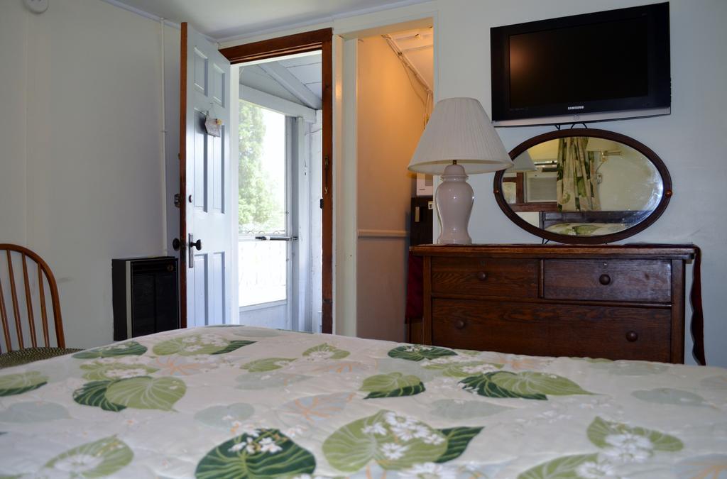 Chamber Lane Motel Round Lake ห้อง รูปภาพ
